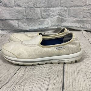 Skechers go walk slip on comfort shoes white color women size 7.5